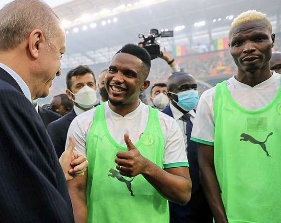 Eto&rsquo;o : « Ce fut un honneur d&rsquo;assister à l&rsquo;Inauguration du nouveau stade de classe mondiale du Sénégal »