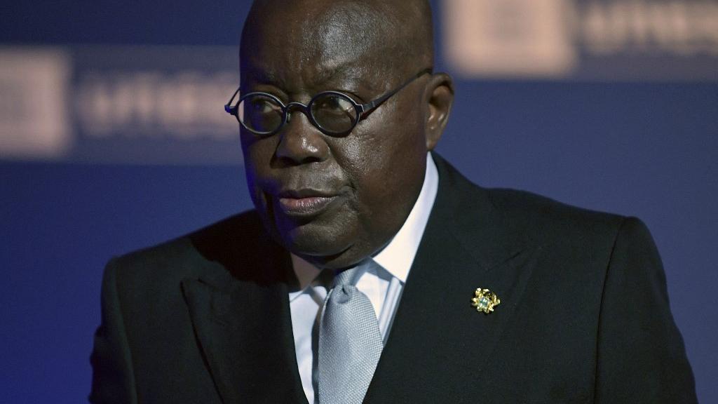 Ghana : Les salaires du Président et des ministres réduits, fin des voyages à l’étranger pour les membres du gouvernement