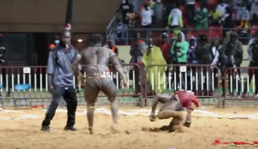 Lutte : Jackson écrase Ameth Deme en moins d&rsquo;une minute