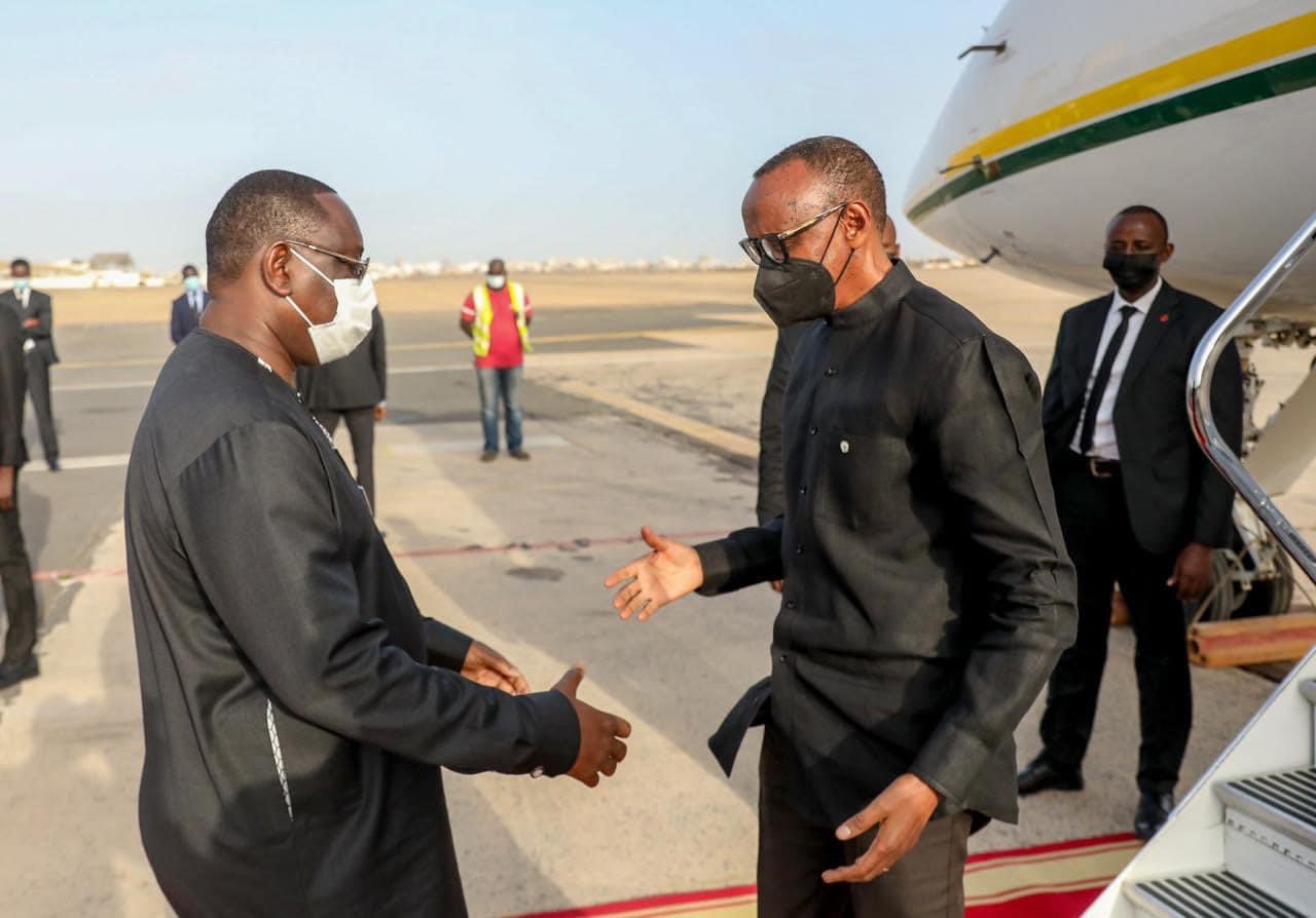Dakar : Macky Sall reçoit son homologue rwandais, Paul Kagamé (Photos)