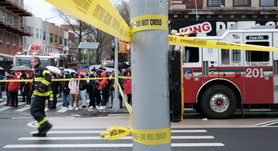 New York : Une fusillade dans le métro à Brooklyn fait plusieurs blessés