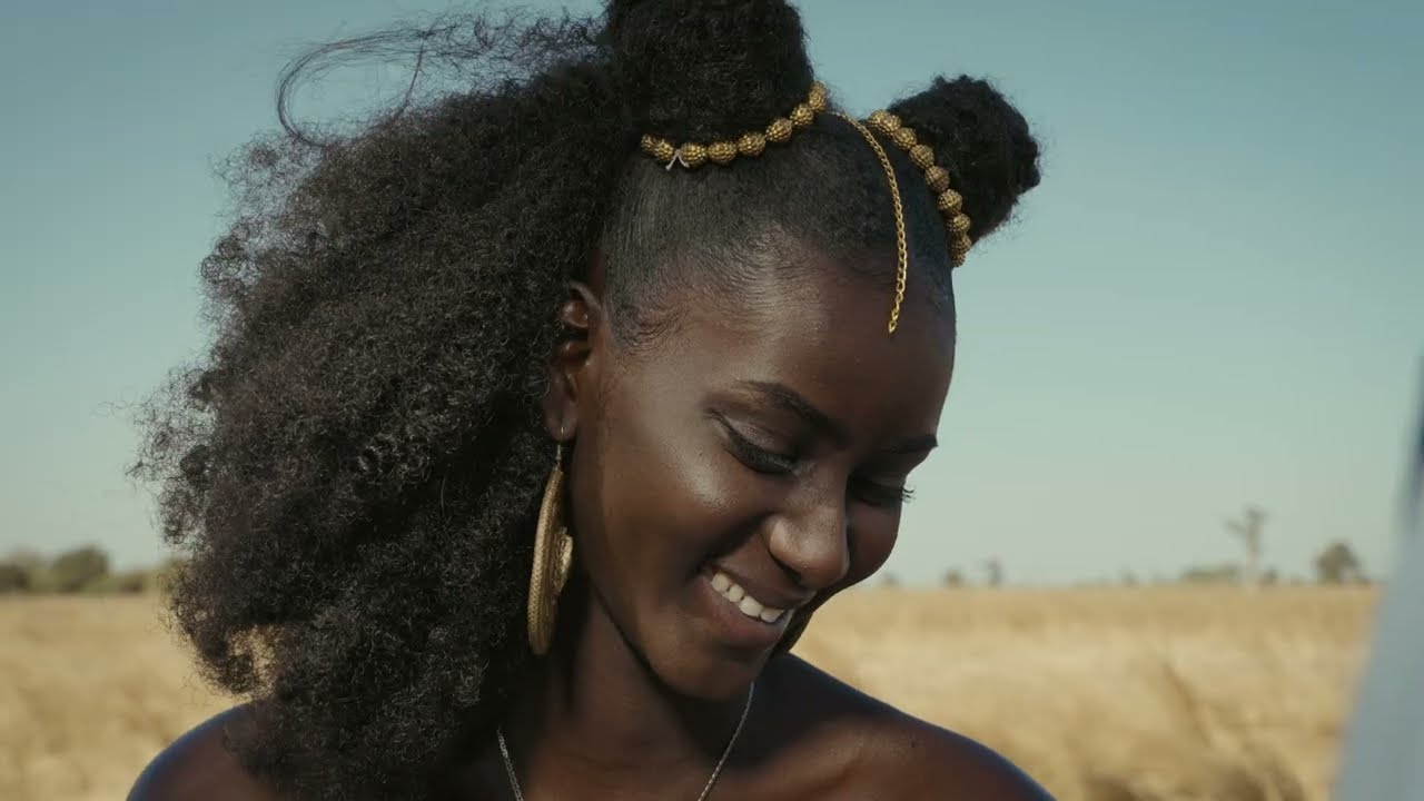 Lune de miel a cartonné : Leyna, l&rsquo;épouse de One Lyrical, avertit : « Retenez mon nom, je vais surprendre »