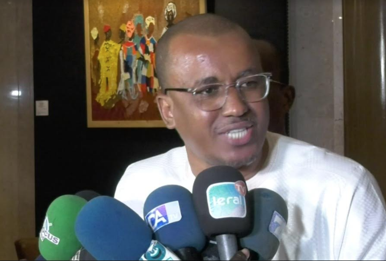 Rencontre APR/Keur Massar : Oumar Sow humilié et chassé de la salle (Vidéo)