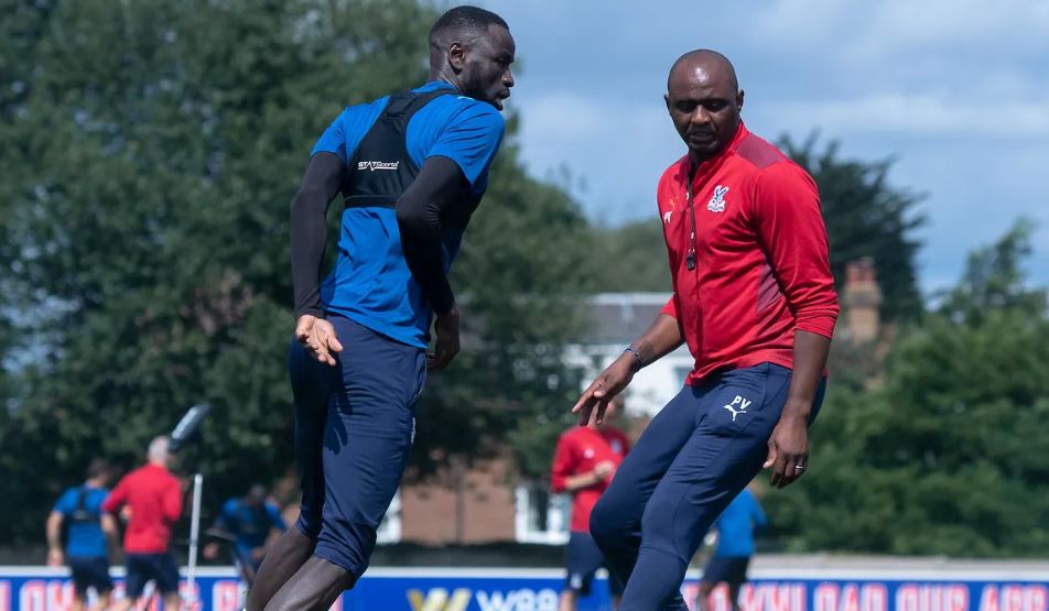 Cheikhou Kouyaté : « Patrick Vieira est l’un des meilleurs entraîneurs que j’ai vus… »