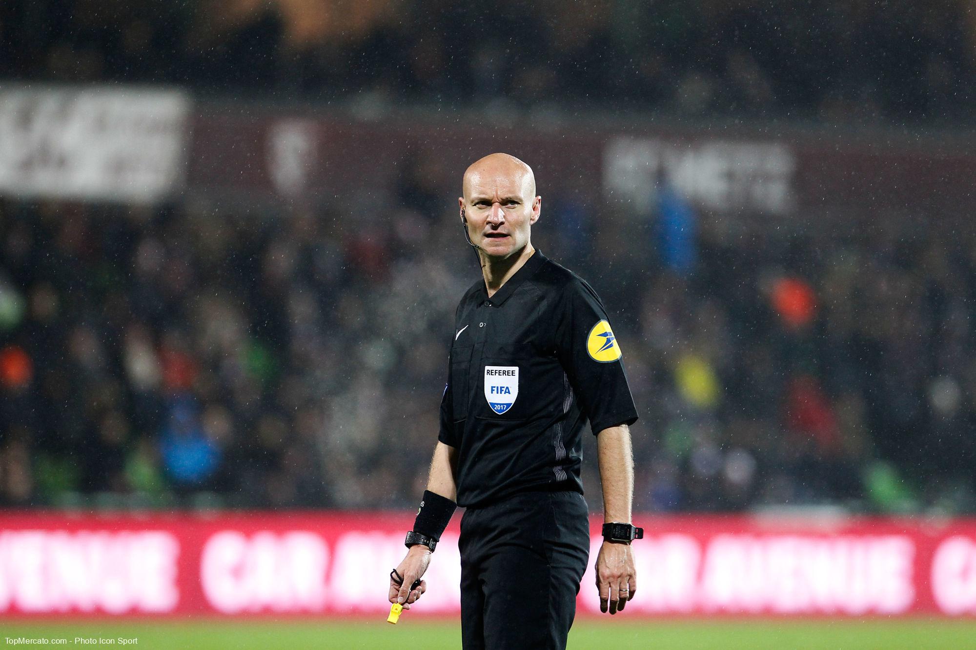 Tony Chapron : « Belmadi est un médiocre »
