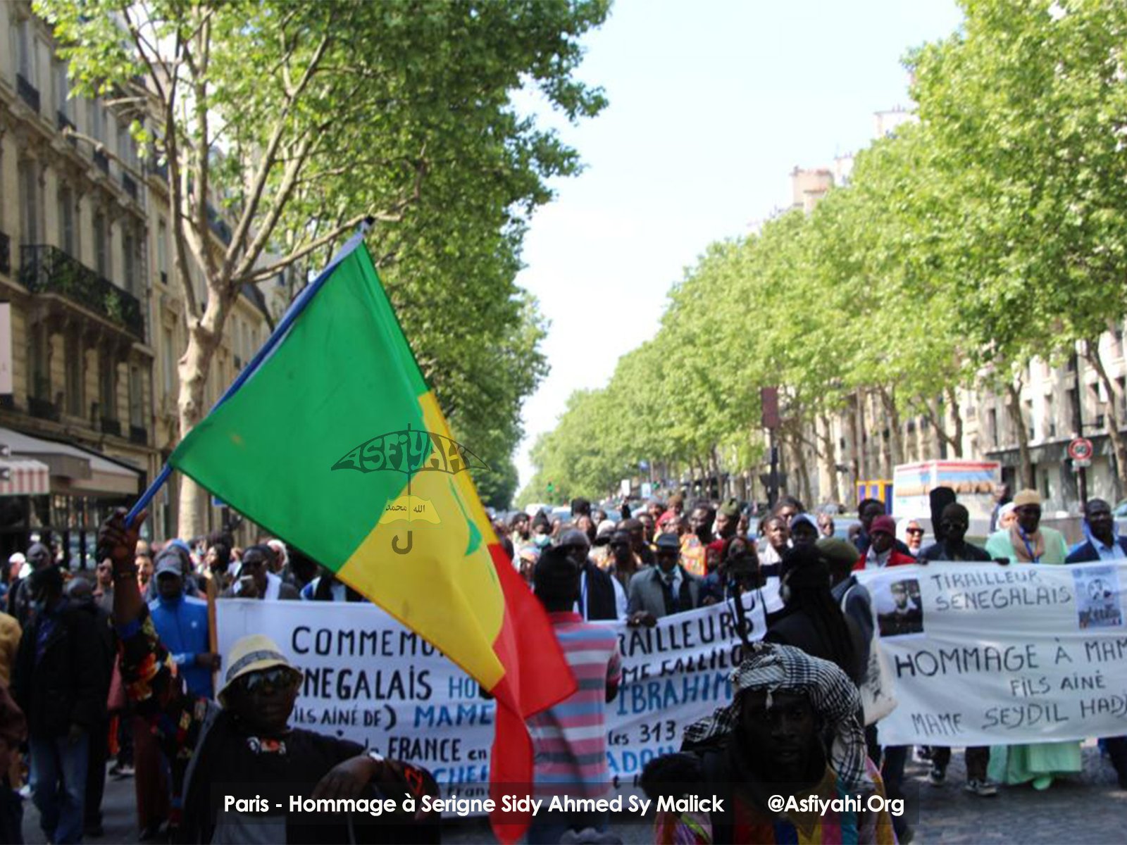 Place Charles De Gaulles : Hommage à Sidy Ahmed SY (RTA), fils aîné de Seydi El Hadji Malick SY (RTA)