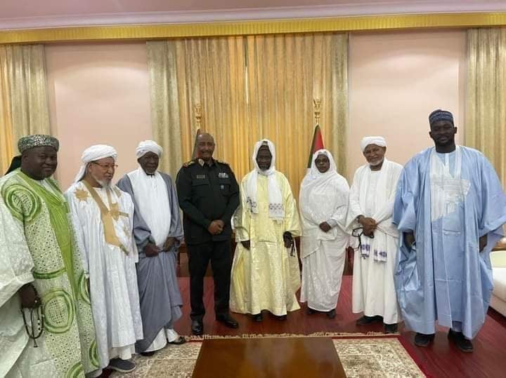 Diplomatie religieuse : Le Khalif de la Faydha Tijaaniya a réussi avec brio sa mission de paix au Soudan (Jamhiyatu Ansarud-Dîn)
