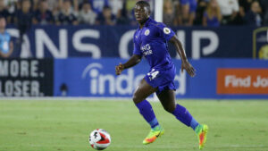 Leicester: Nampalys Mendy rappelé à l’ordre pour avoir soutenu Gana Gueye