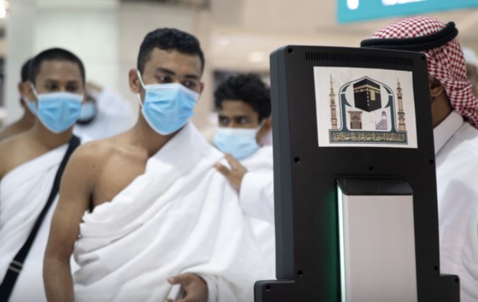 La Grande Mosquée de La Mecque se dote de son premier robot-guide polyglotte