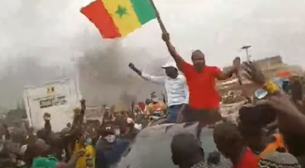 Direct :  Manif du 17 juin, ça chauffe aussi à Ziguinchor (vidéo)