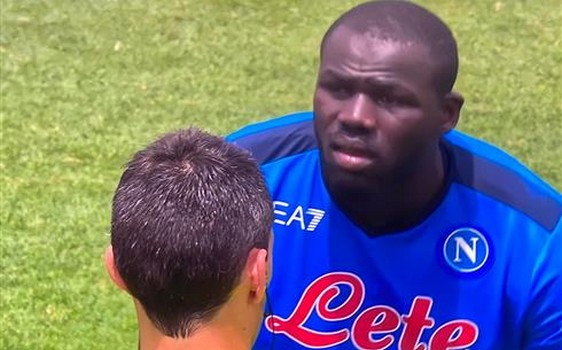 Naples : Koulibaly pourrait rester en poste, un Insigne-bis….