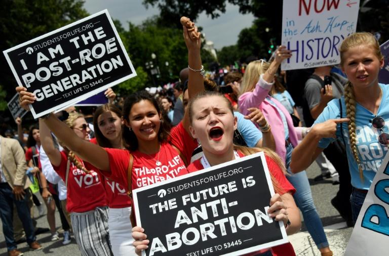 Etats-Unis : La Cour suprême  annule le droit à l’avortement, laissant la liberté à chaque Etat