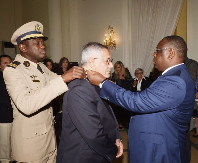 « Mais qui est donc Robert Bourgi pour dicter aux Sénégalais ce qu’ils doivent faire ? » (Par Ndiaga Loum)