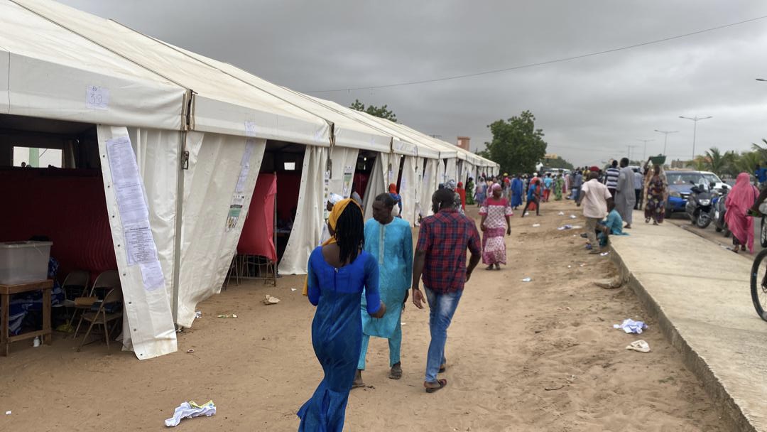 Darou Marnane (Touba)  : Le vote se passe normalement, sous un ciel pluvieux