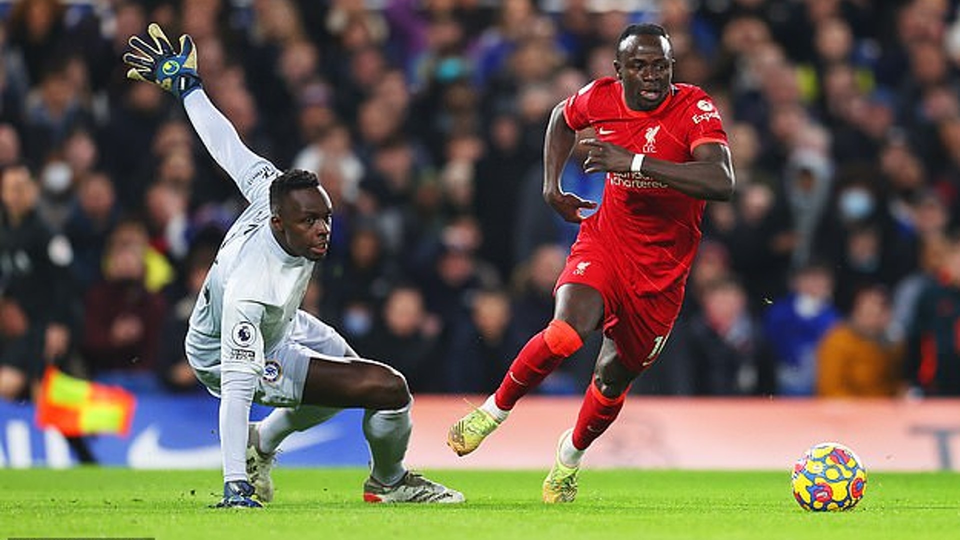 Emmanuel Petit: « Liverpool aurait dû tout faire pour garder Sadio Mané »
