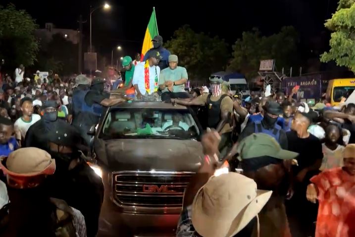 Dakar : Sonko et Barth en caravane…(vidéo)