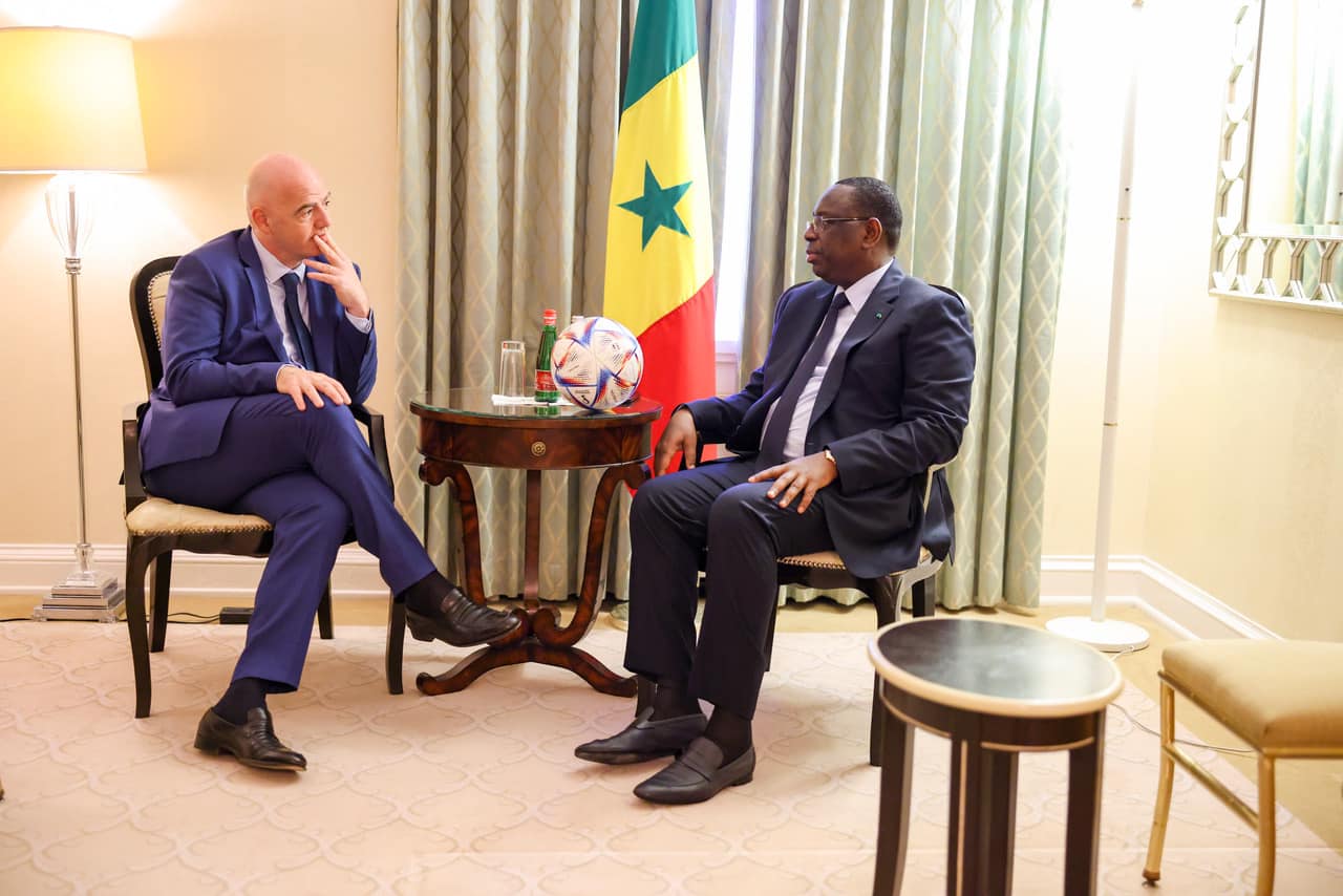 New-York : Macky Sall reçoit le président de la FIFA