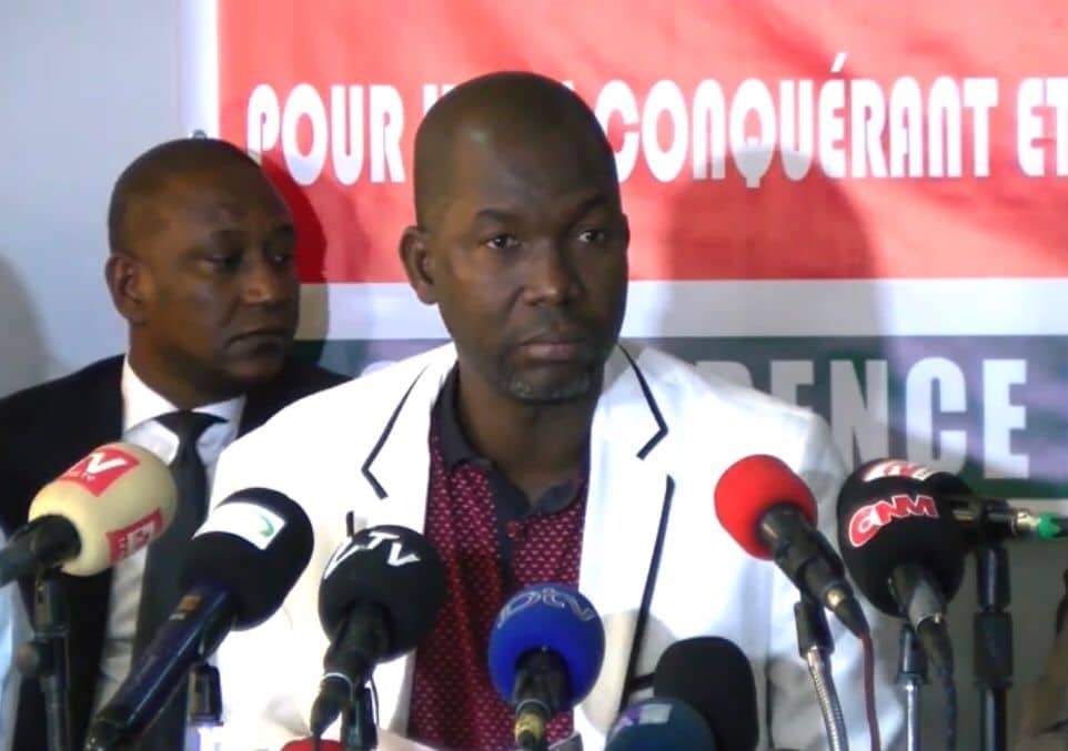 « L’heure est venue pour le PS de prendre sans délai ses responsabilités… »