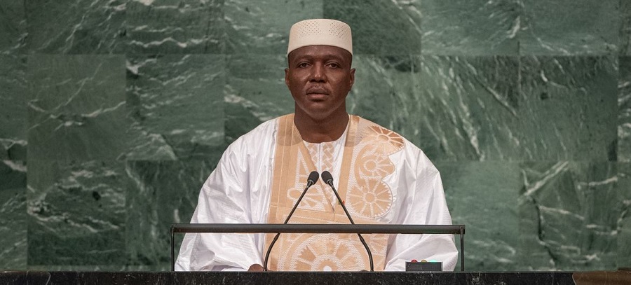 « Les Tribunes des rencontres internationales : Victimaire des dirigeants africains ? »