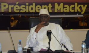 « 3 eme candidature : le Professeur Babacar GUEYE anéantit l’ultime espoir des partisans de Macky SALL »