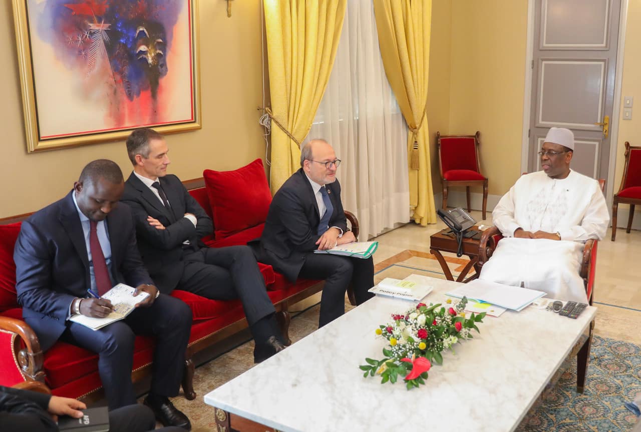 Présidence : Macky Sall reçoit le Directeur général de l’Agence française de développement (Photos)