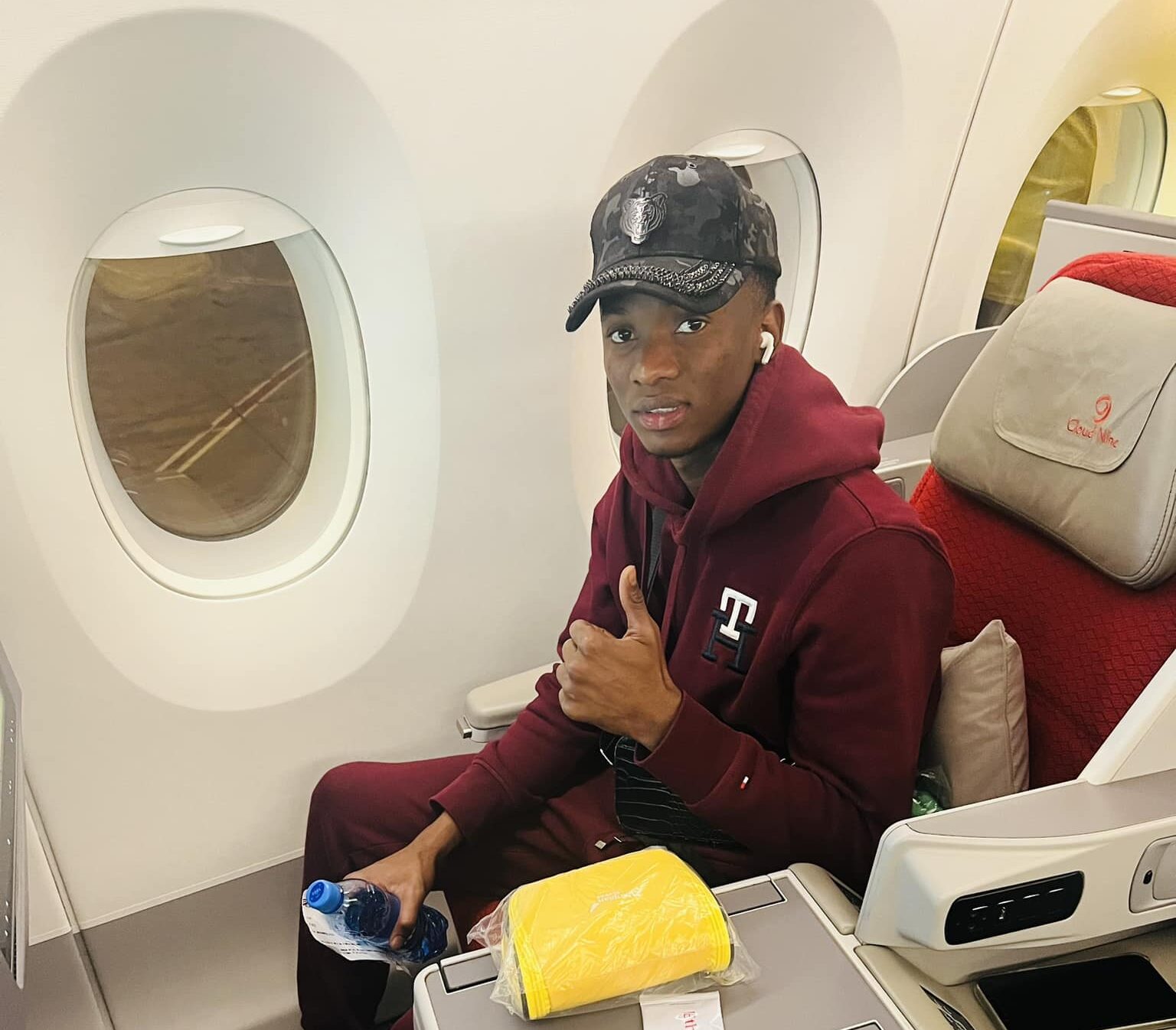 Mondial 2022 – Arrêt sur image: Moussa Ndiaye en route pour rejoindre l’équipe du Sénégal à Doha