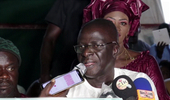 Gestion nébuleuse : Plusieurs plaintes sur la tête de Cheikh Sall.