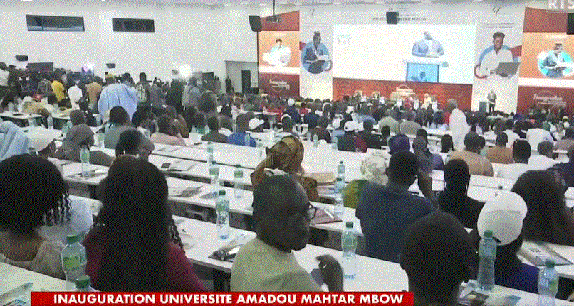 Diamnadio : Inauguration de l’université Amadou Makhtar Mbow par Macky Sall