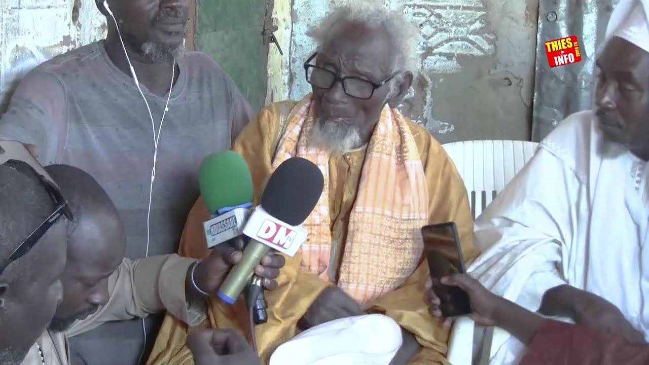 La Famille religieuse de Ndiassane rend visite à ce vieux de 140 ans qui a vu Cheikh Bou Kounta
