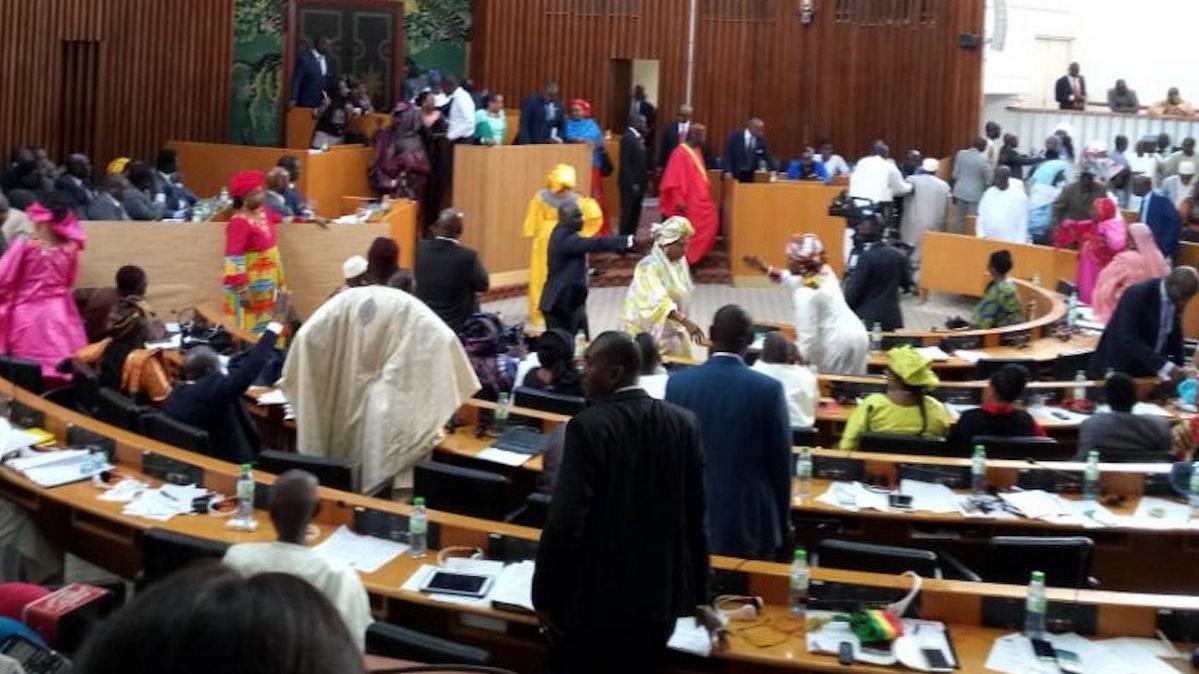 Assemblée nationale : Comment neutraliser le gang du président ( Par Elimane Mbengue)