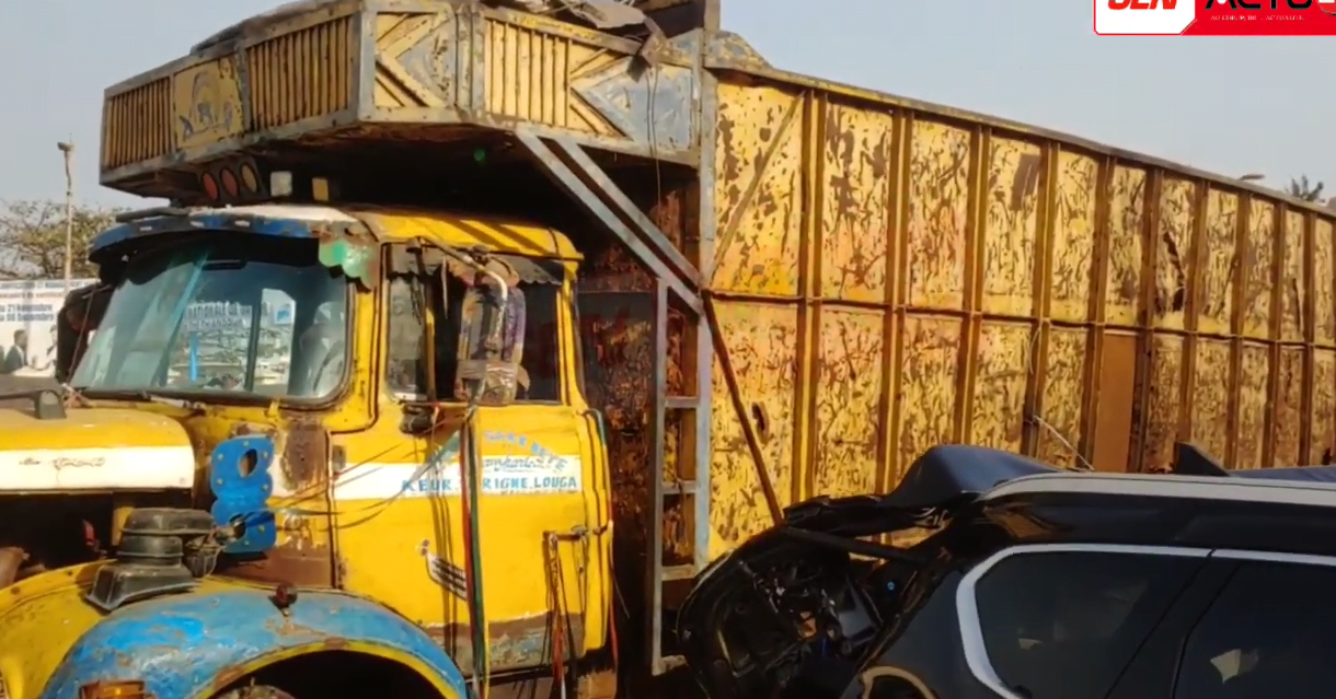 Accident en plein-centre de Dakar : Un camion fou ramasse tout sur son passage (Vidéo)