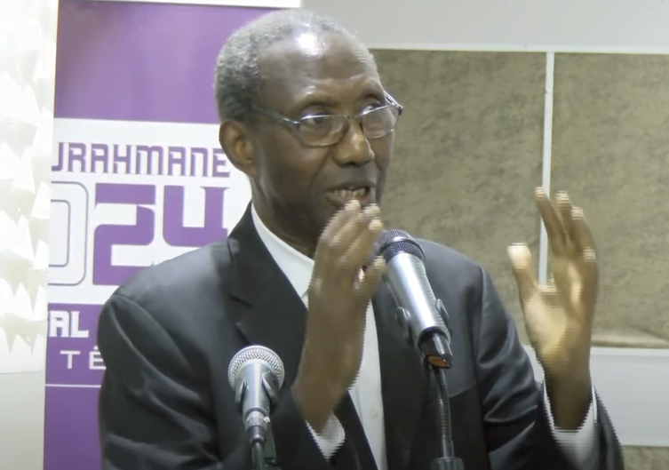 Présidentielle 2024 : Doudou Ndoye écarte Macky et recadre les constitutionnalistes (vidéo)