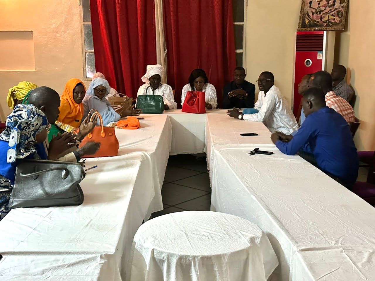 Macky Sall attendu à Thiès : Comment les Enseignants Républicains comptent damer le pion à l’opposition