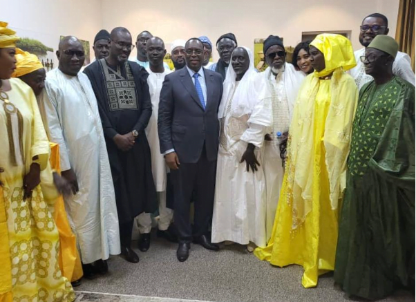Présidentielle 2024 : Macky Sall reçoit au Palais Doro Gaye et Cie de « Xippil Xol Lifi Macky Def »
