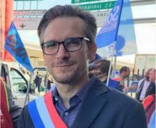 Sonko violenté : Un député  français s&rsquo;attaque à Macky Sall et dénonce…