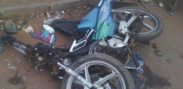 Mbirkilane : Un mort dans un accident entre un camion et un Jakarta