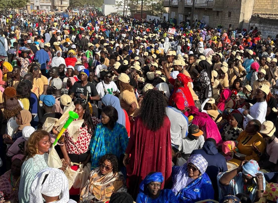 Pikine : Revivez la mobilisation de la  coalition BBY à Dakar et sa banlieue (Vidéo)