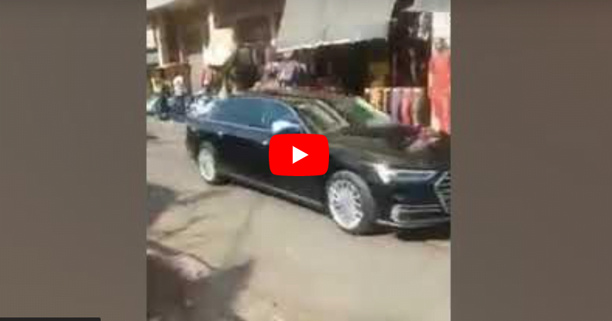 Marché Colobane : Les commerçants scandent le nom de Ousmane Sonko au moment du passage de Macky Sall (Vidéo)