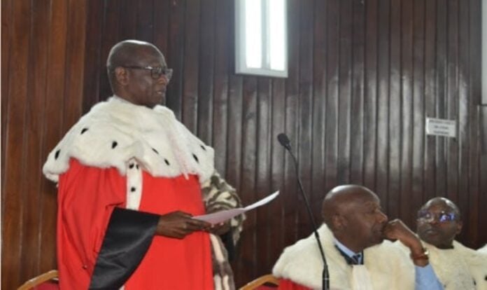 Cour suprême : Cheikh Tidiane Coulibaly installe son successeur Ciré Aly Ba