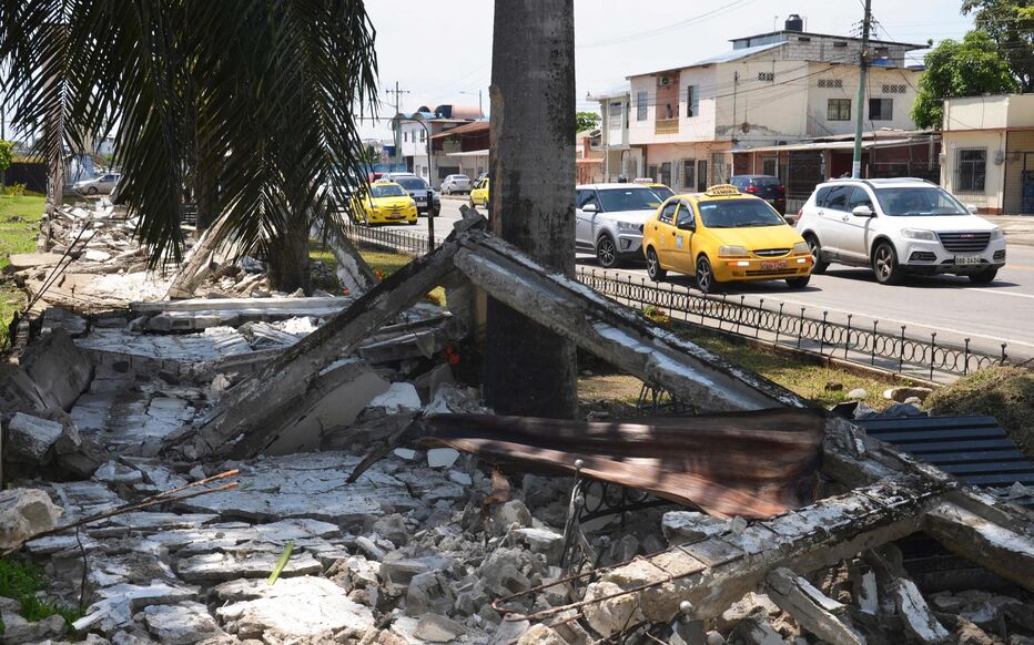 Un puissant séisme fait plusieurs morts en Équateur et au Pérou