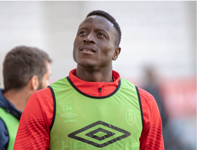 Angleterre : Un club de Premier League manifeste son intérêt pour Dion Lopy