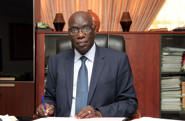 Un peuple dans les griffes de la politique : Ne faut-il pas un peu de retenue ? Par Diene Farba Sarr
