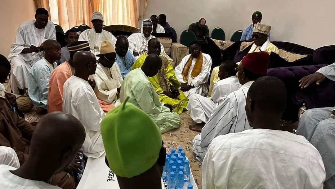 Ndiassane : Serigne Mahi Niasse chez le nouveau Khalife des Khadres…