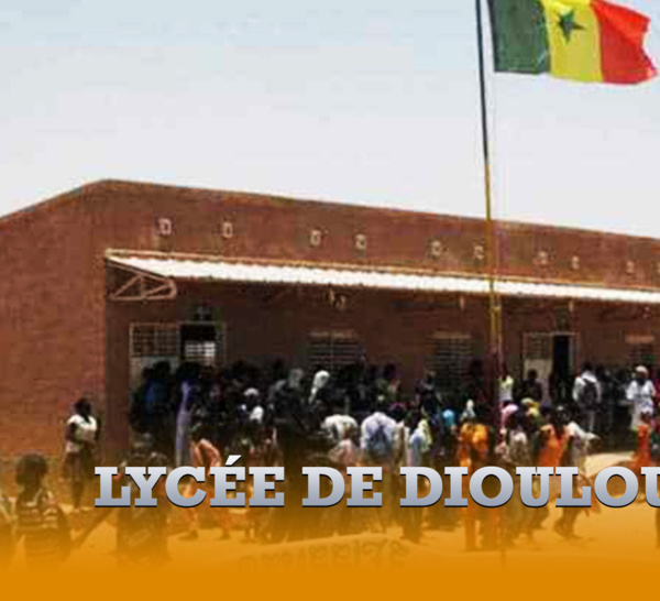 Sonko-Adji Sarr : Lourde suspension des deux professeurs du lycée de Diouloulou