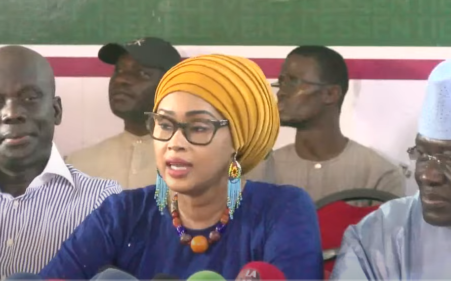 Sortie du gouvernement : Le message fort de Maimouna Bousso qui annonce une… (Senego TV)