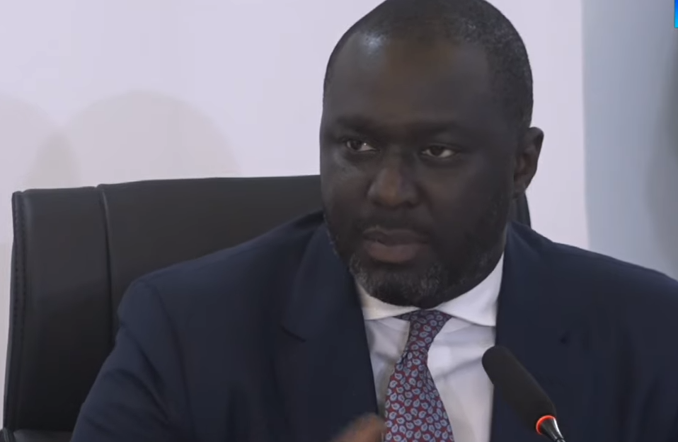 Abdou Karim Fofana sur la présence des nervis: « Moi, j’ai vu des citoyens organisés pour défendre leurs biens »