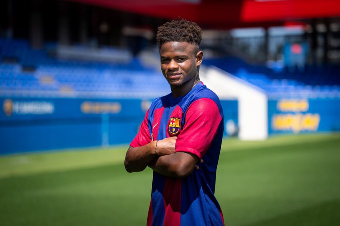 Officiel, Barça signe un défenseur sénégalais de 18 ans