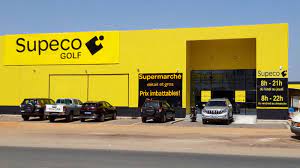 Golf Sud : Supeco, complétement attaqué par des manifestants…