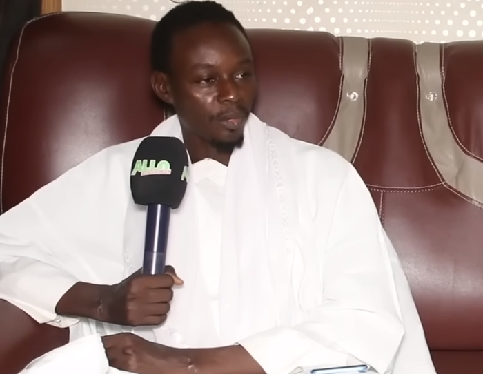 Tabaski, l’Imam attaqué au couteau déballe: « Je connais mon agresseur… »(vidéo)