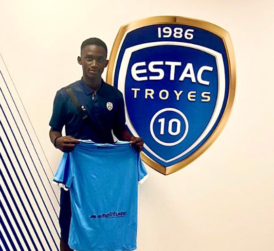 Transfert: Un jeune espoir sénégalais débarque à Troyes